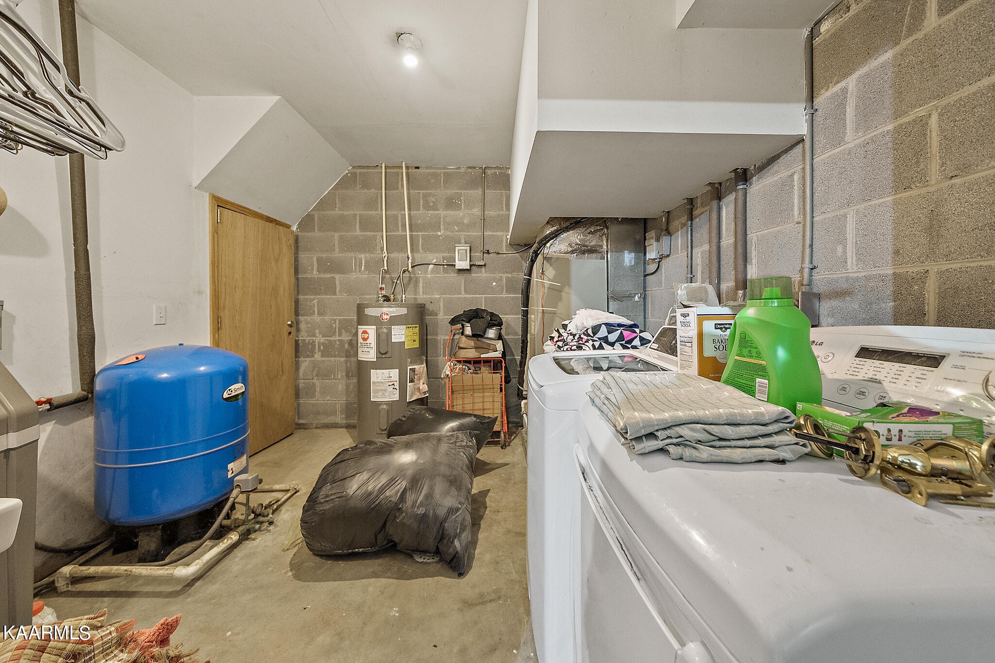 1737 Parrotts Chapel Road Sevierville, TN 37876 - Photo 32 of 36 Gallery Image 32