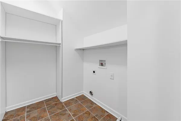 $950,000 | 3287 Birkdale Avenue, Duluth, GA 30097