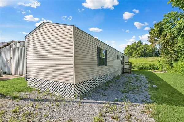 $1,250 | 3008 River Road, Meraux, LA 70075