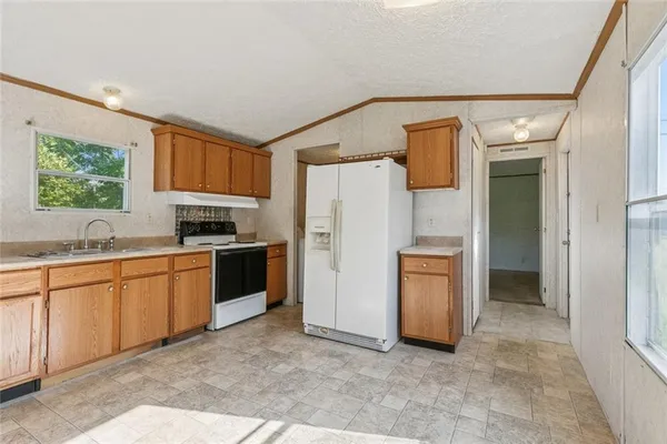$1,250 | 3008 River Road, Meraux, LA 70075