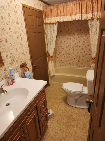 $220,000 | 23176 Highway 52, Laurel, IN 47024