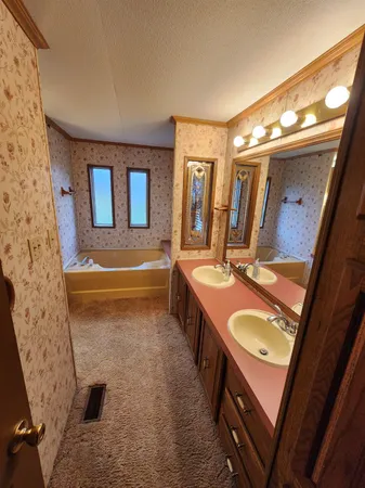 $209,000 | 23176 Highway 52, Laurel, IN 47024