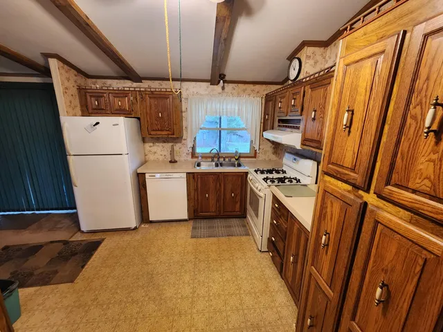 $220,000 | 23176 Highway 52, Laurel, IN 47024