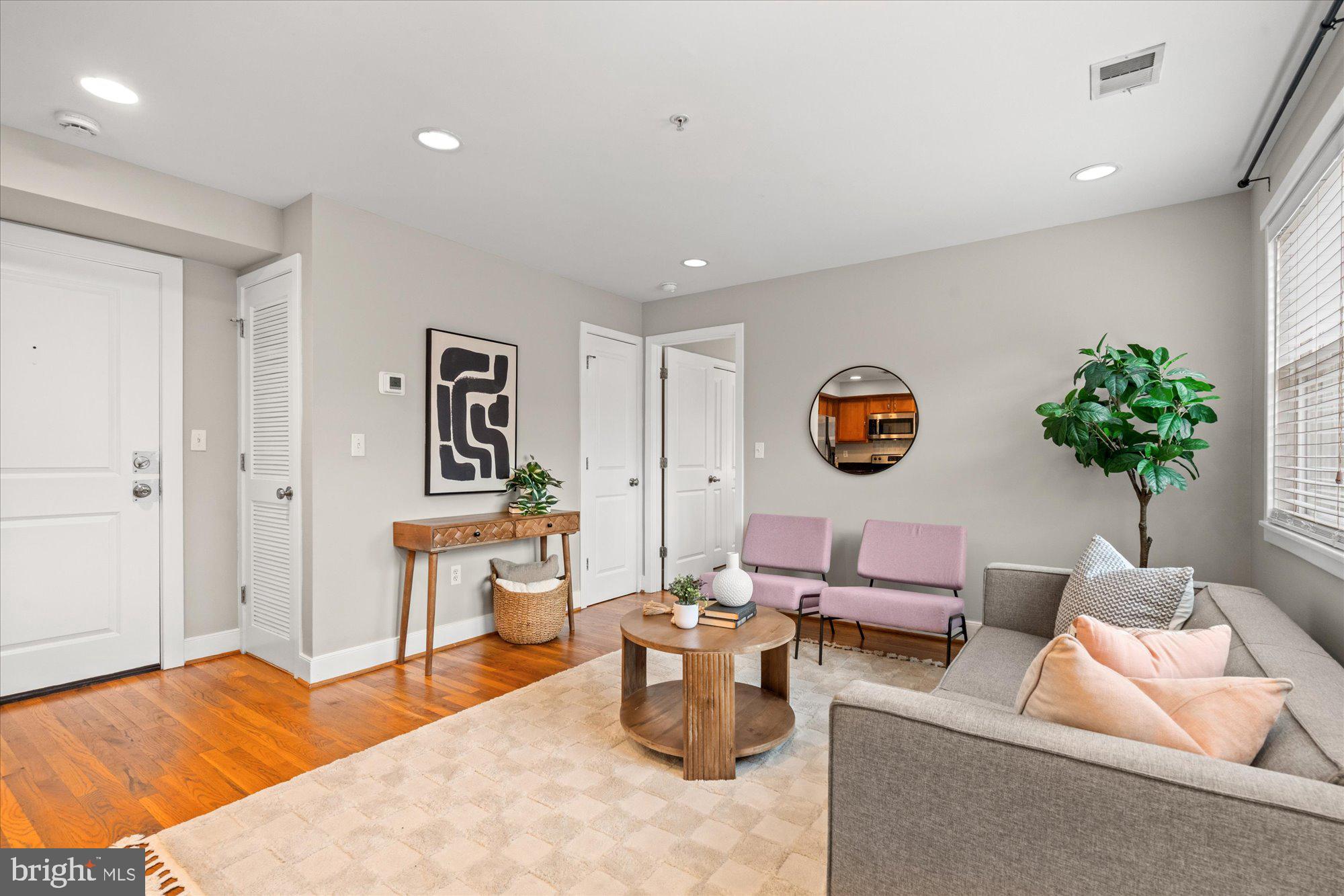 1628 C Street Southeast, Unit 202 Washington, DC 20003 - Photo 8 of 21 Gallery Image 8