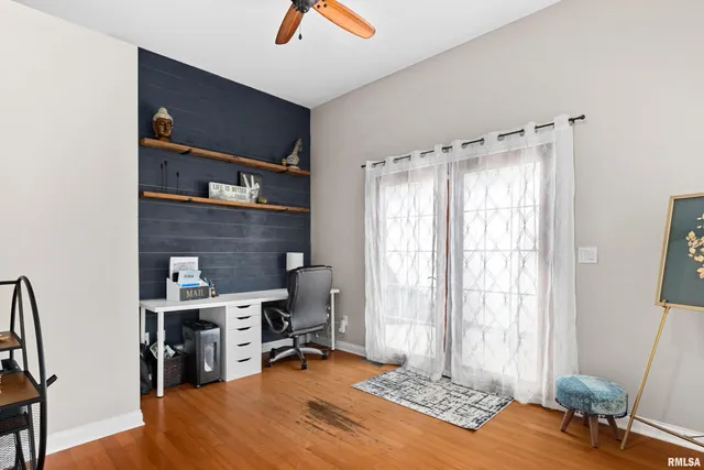 $425,000 | 5606 West Grande Circle, Peoria, IL 61615