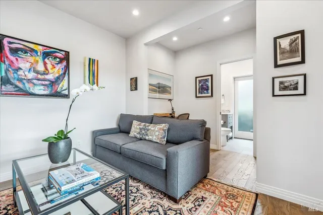 $8,999,000 | 20 Lagoon Road, Belvedere, CA 94920