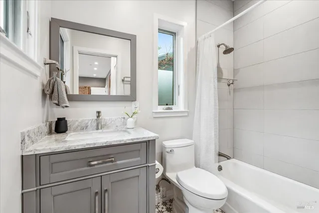 $8,999,000 | 20 Lagoon Road, Belvedere, CA 94920