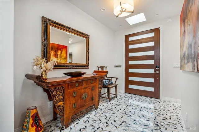 $8,999,000 | 20 Lagoon Road, Belvedere, CA 94920