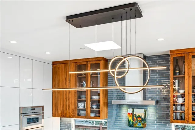 $8,999,000 | 20 Lagoon Road, Belvedere, CA 94920