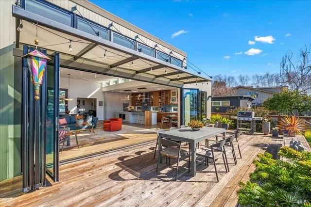 $8,999,000 | 20 Lagoon Road, Belvedere, CA 94920