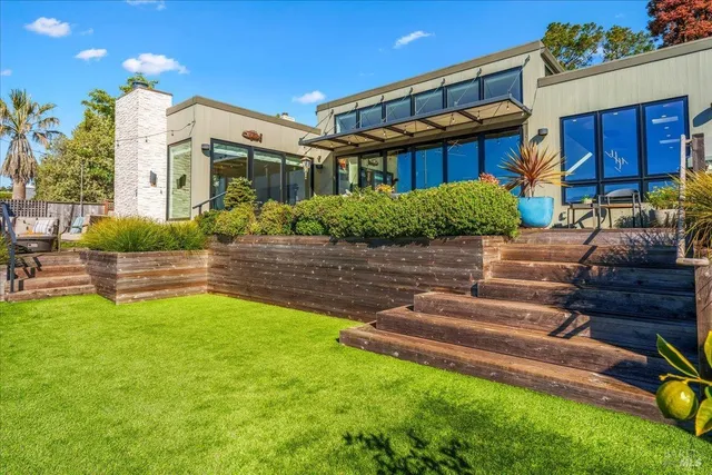 $8,999,000 | 20 Lagoon Road, Belvedere, CA 94920