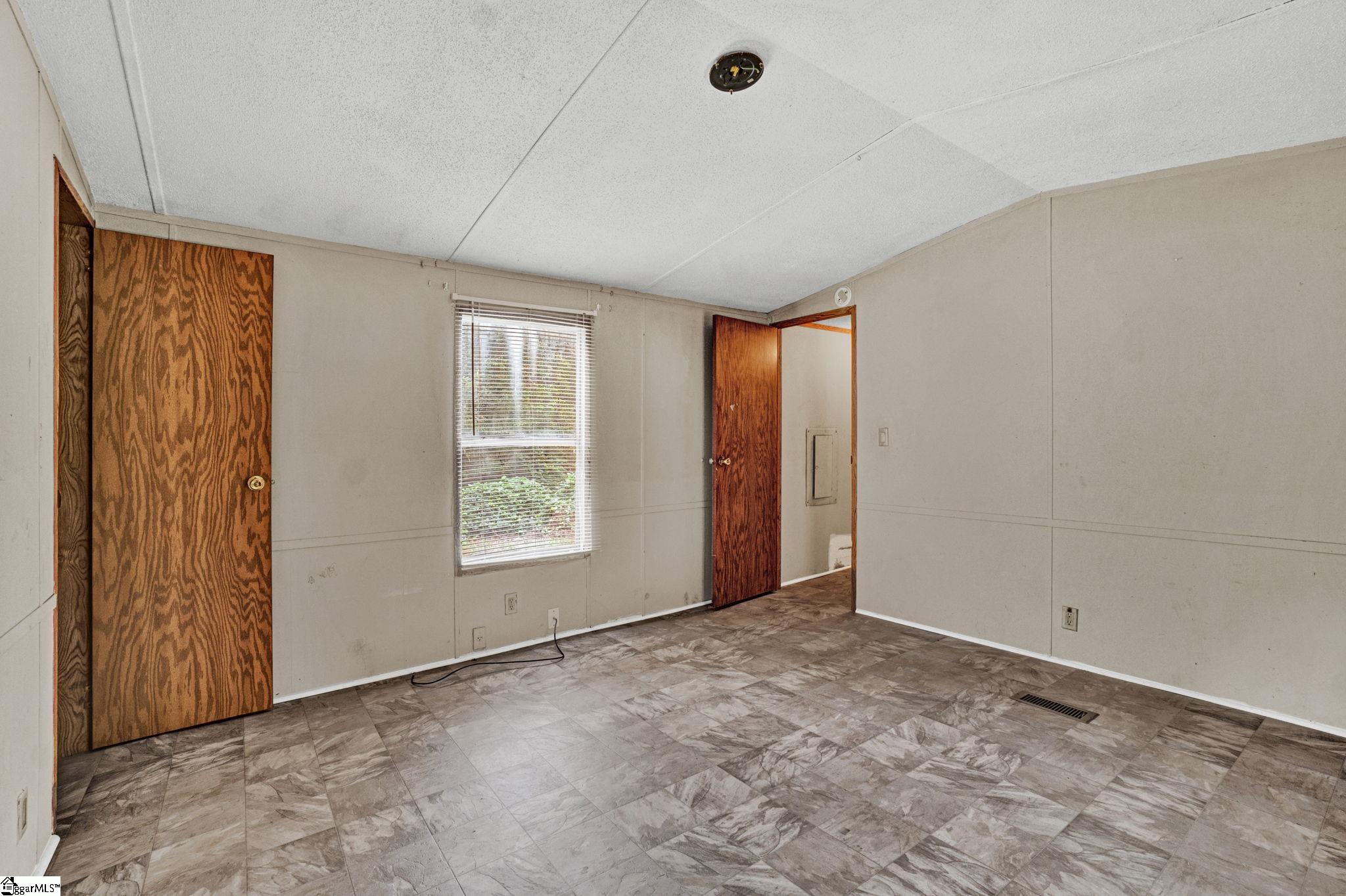 3865 A B Jacks Road Laurens, SC 29360 - Photo 32 of 40