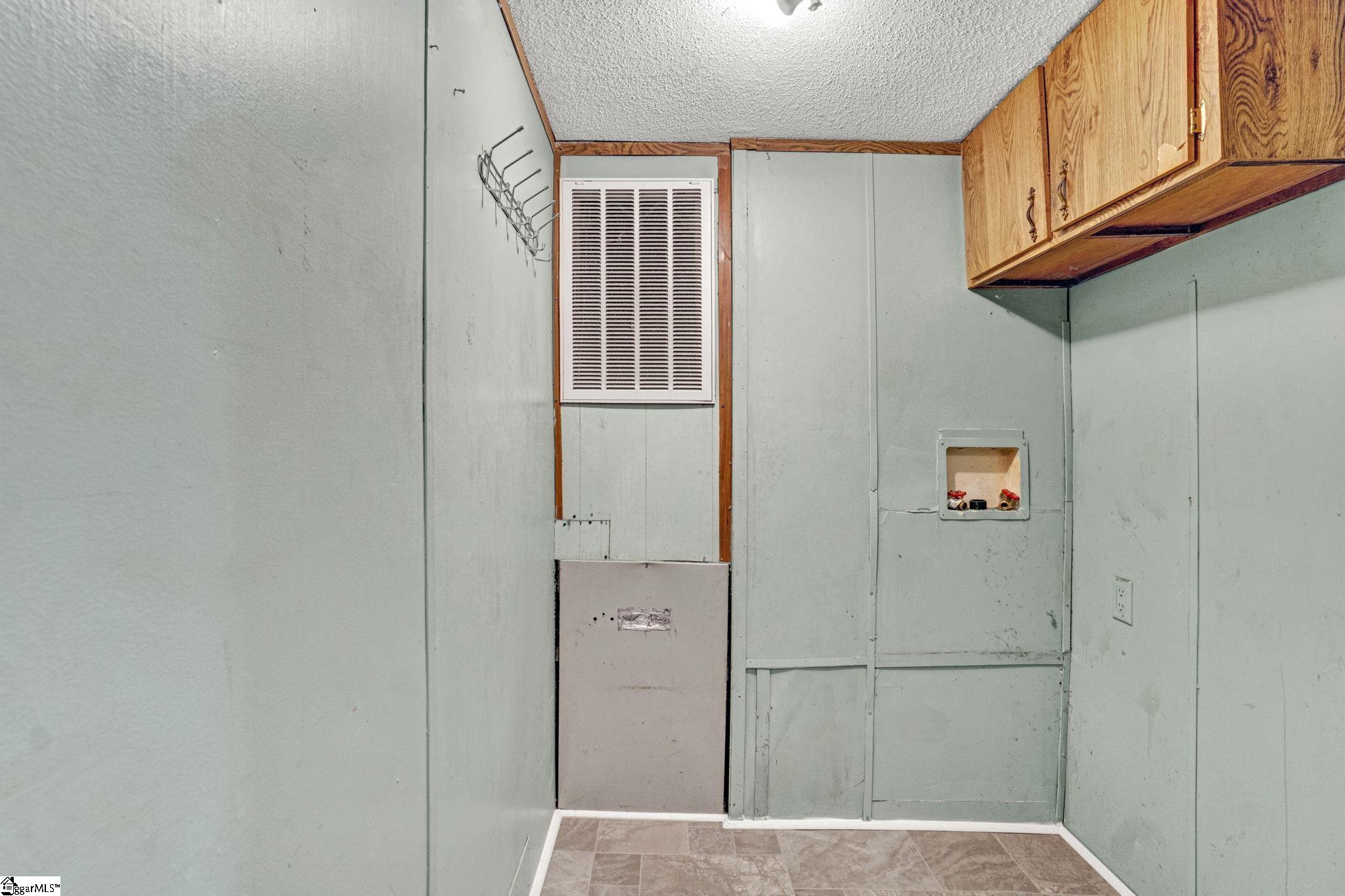 3865 A B Jacks Road Laurens, SC 29360 - Photo 35 of 40