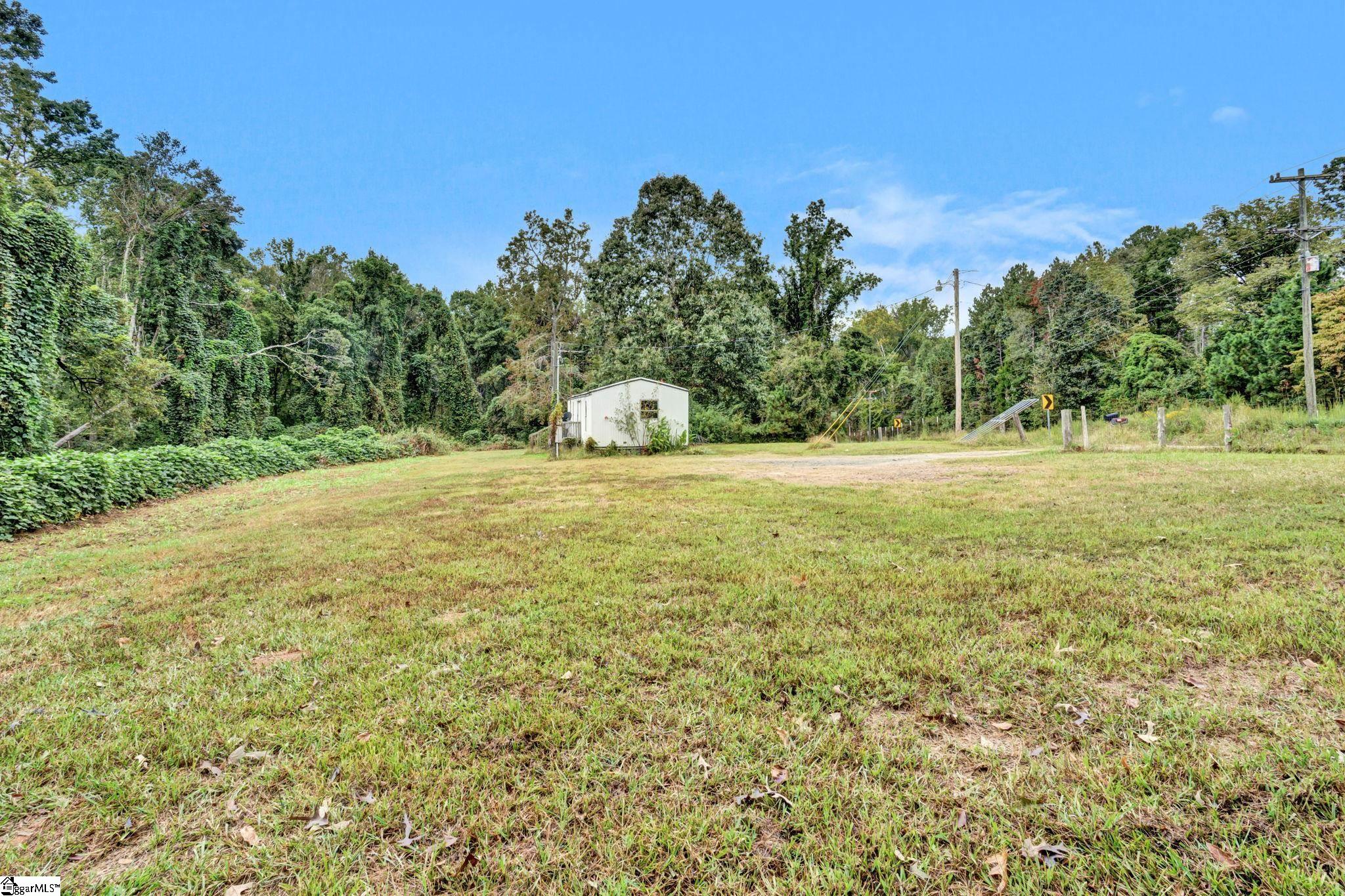 3865 A B Jacks Road Laurens, SC 29360 - Photo 5 of 40