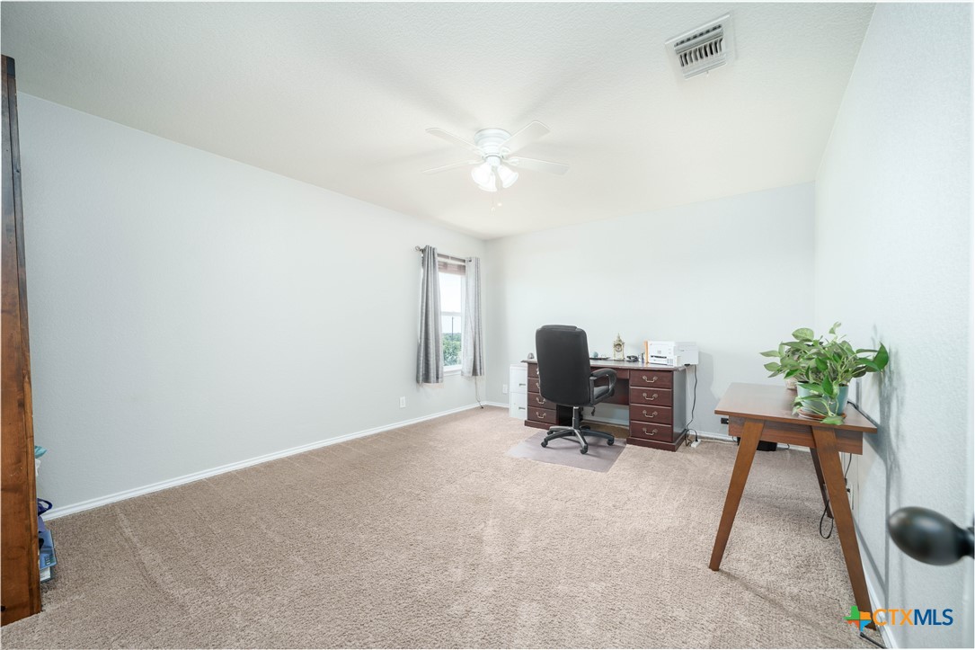 232 Pevero Cibolo, TX 78108 - Photo 20 of 42 a workspace with furniture and a window