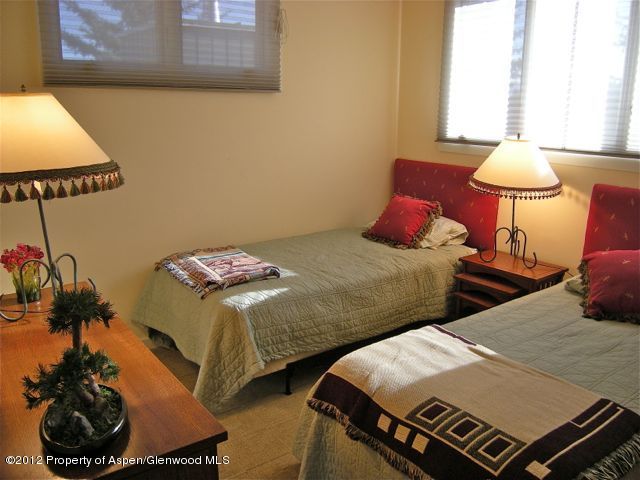 372 Meadow Ranch Road Snowmass Village, CO 81615 - Photo 11 of 16 Guest Bedroom