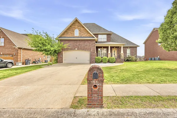 $539,000 | 420 Carson Bailey Court, Clarksville, TN 37043