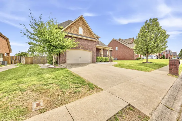 $539,000 | 420 Carson Bailey Court, Clarksville, TN 37043