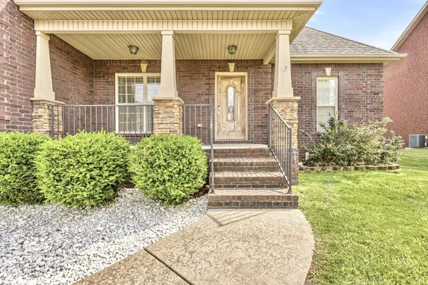 $539,000 | 420 Carson Bailey Court, Clarksville, TN 37043