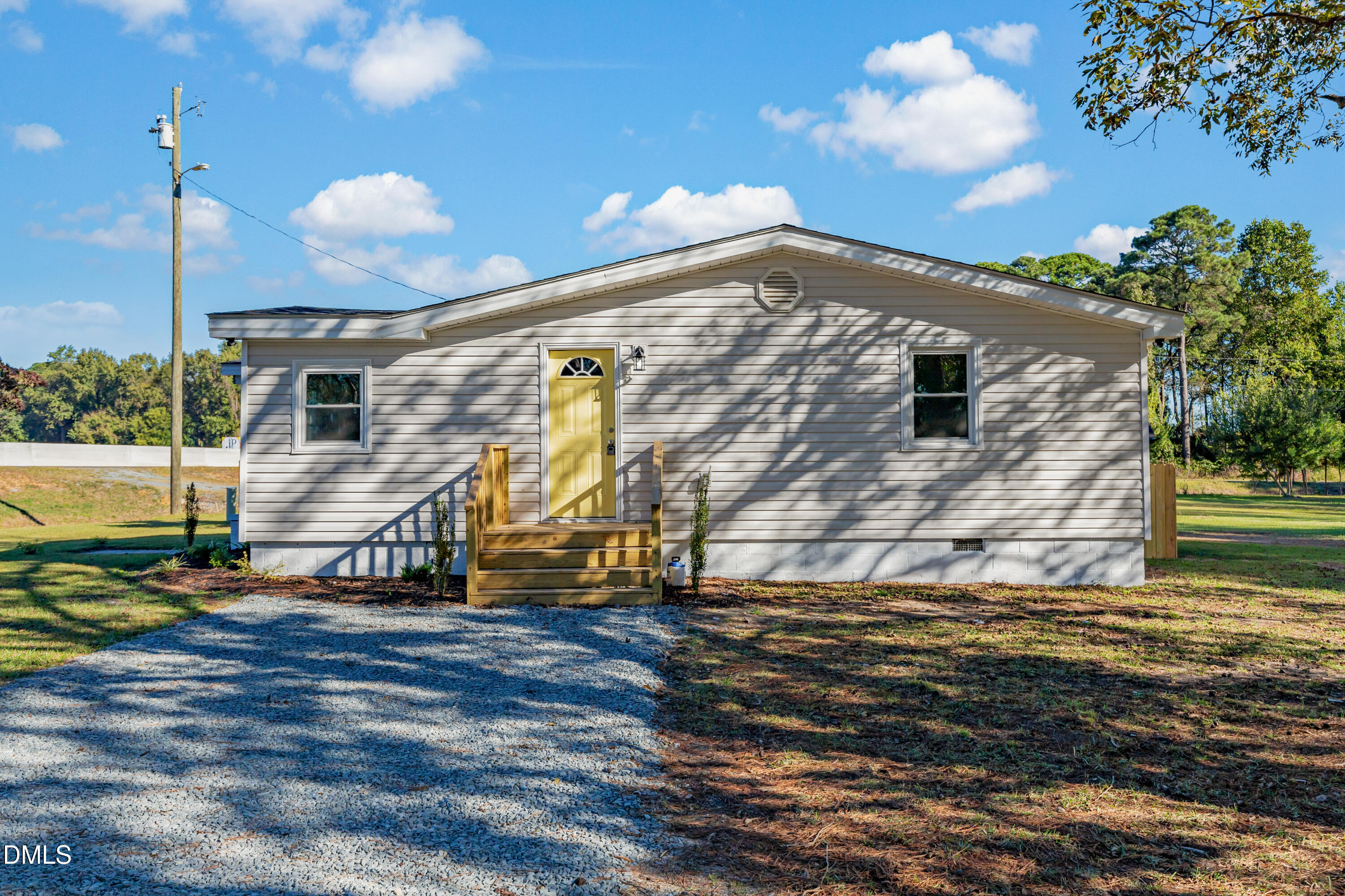 1340 George Perry Lee Road Dunn, NC 28334 - Photo 27 of 32 Photo Oct 16 2025, 2 13 53 PM