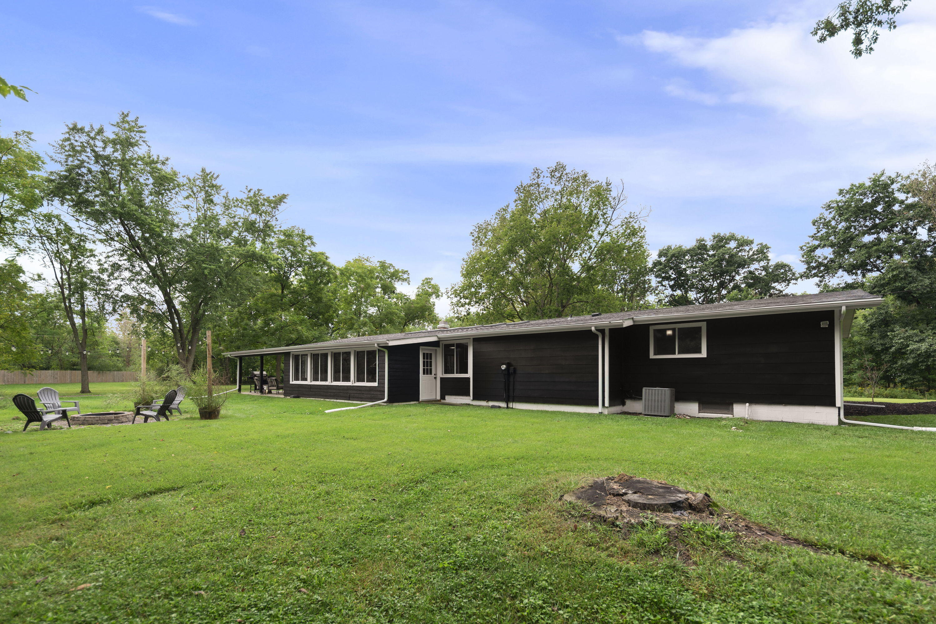 15871 Lakeside Road Three Oaks, MI 49128 - Photo 22 of 29 22