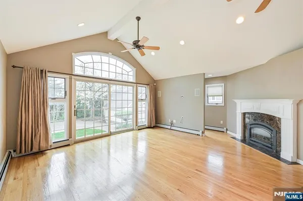 $725,000 | 520 Hamilton Avenue, Hasbrouck Heights, NJ 07604