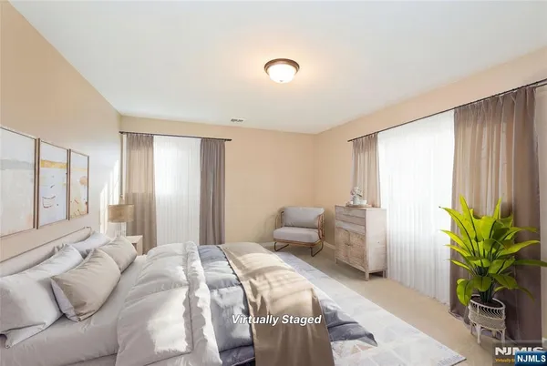 $725,000 | 520 Hamilton Avenue, Hasbrouck Heights, NJ 07604