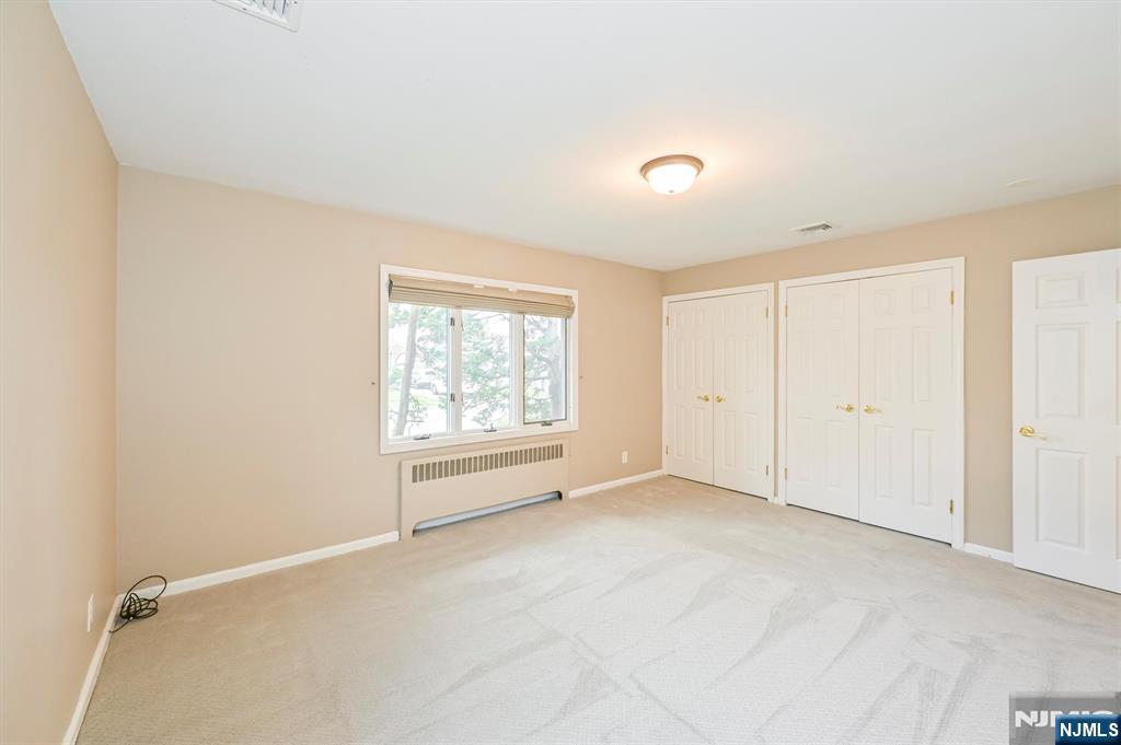 520 Hamilton Avenue Hasbrouck Heights, NJ 07604 - Photo 19 of 42