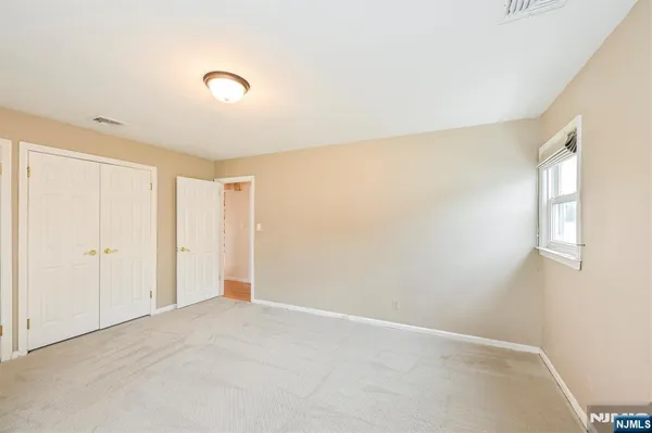 $725,000 | 520 Hamilton Avenue, Hasbrouck Heights, NJ 07604