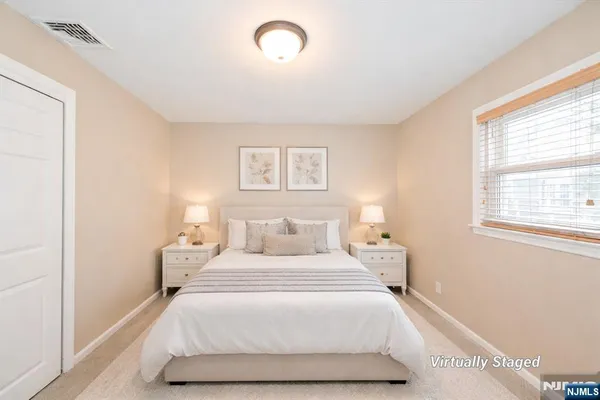 $725,000 | 520 Hamilton Avenue, Hasbrouck Heights, NJ 07604