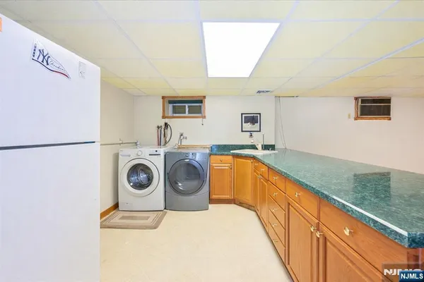 $725,000 | 520 Hamilton Avenue, Hasbrouck Heights, NJ 07604
