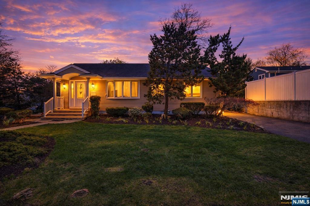 520 Hamilton Avenue Hasbrouck Heights, NJ 07604 - Photo 42 of 42