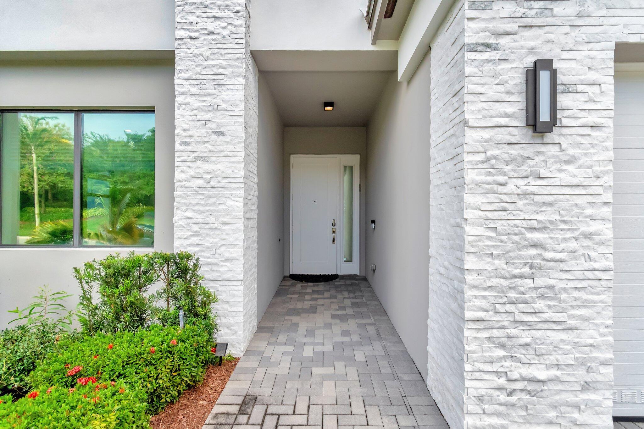 8080 Laurel Falls Drive Boca Raton, FL 33496 - Photo 4 of 79 4-web-or-mls-DSC_4818