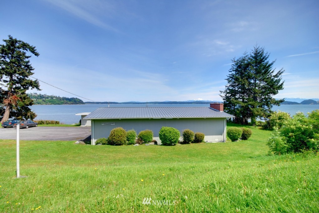 3875 Taylor Road Oak Harbor, WA 98277 - Photo 3 of 9 Gallery Image 3
