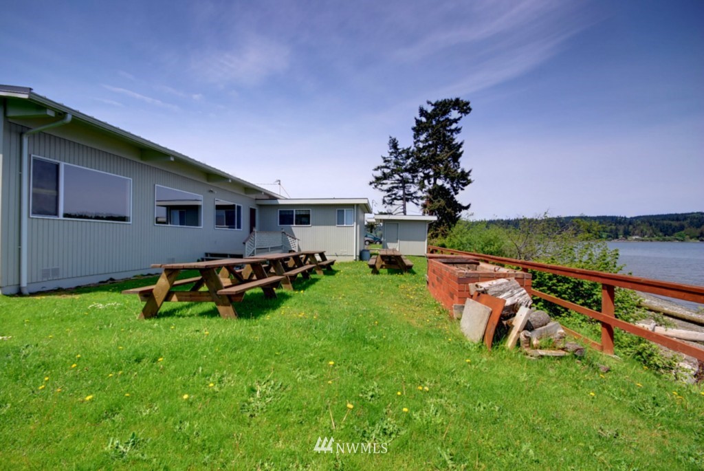 3875 Taylor Road Oak Harbor, WA 98277 - Photo 4 of 9 Gallery Image 4