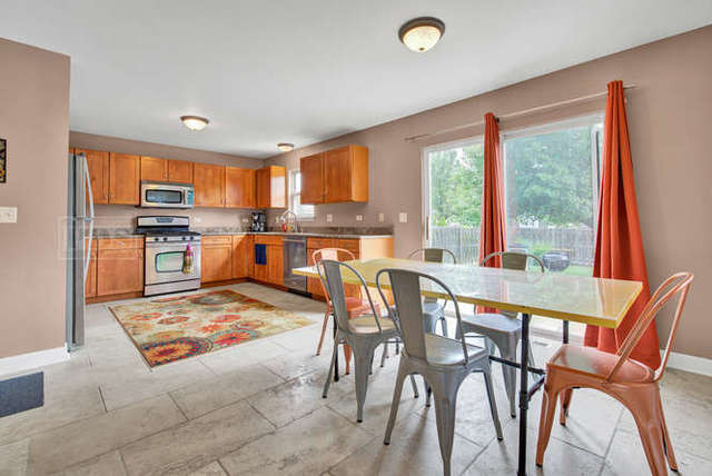 279 Spring Valley Way Round Lake, IL 60073 - Photo 11 of 44