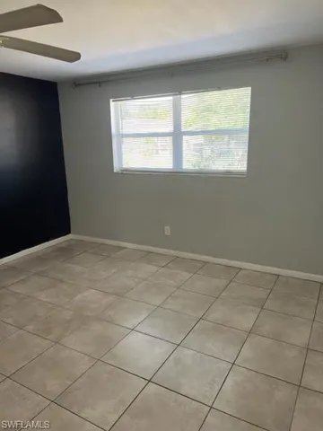 $1,550 | 690 109th Avenue North, Naples, FL 34108