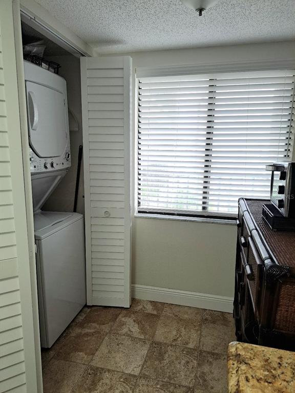 8150 Brent Street, Unit 714 Port Richey, FL 34668 - Photo 6 of 32