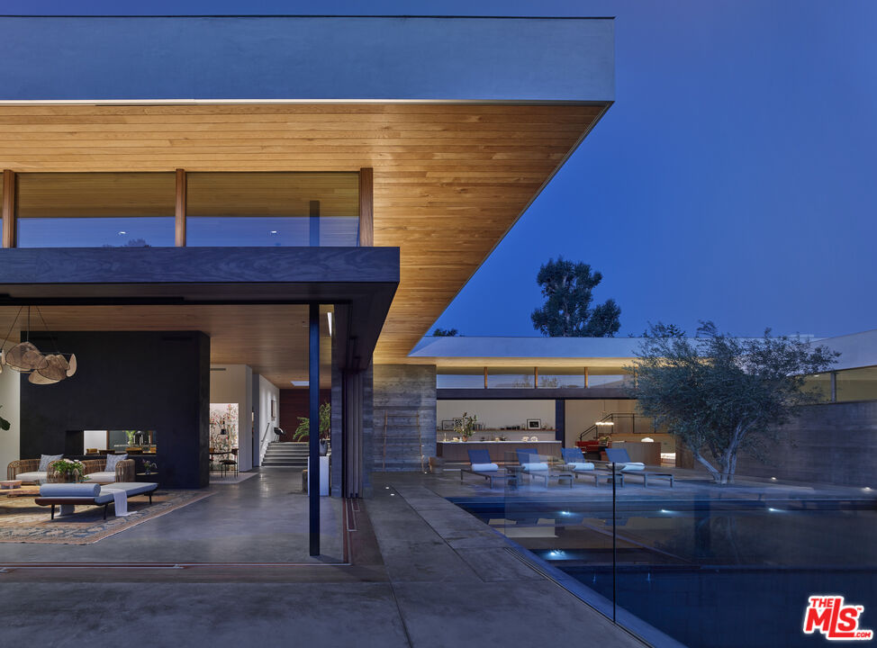 6708 Wildlife Road Malibu, CA 90265 - Photo 13 of 37