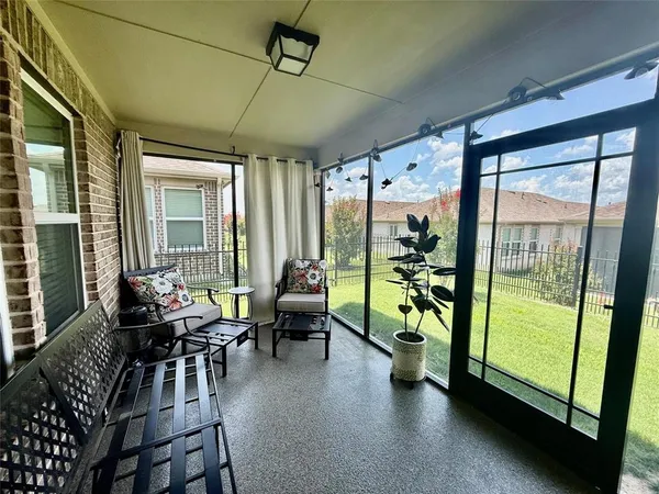 $2,300 | 1267 Bright Stars Drive, Aubrey, TX 76227