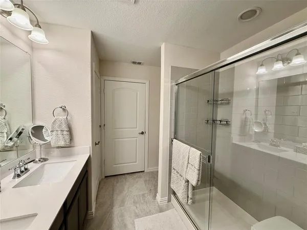 $2,300 | 1267 Bright Stars Drive, Aubrey, TX 76227