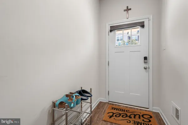 $3,300 | 1010 Tuscany Lane, Severn, MD 21144