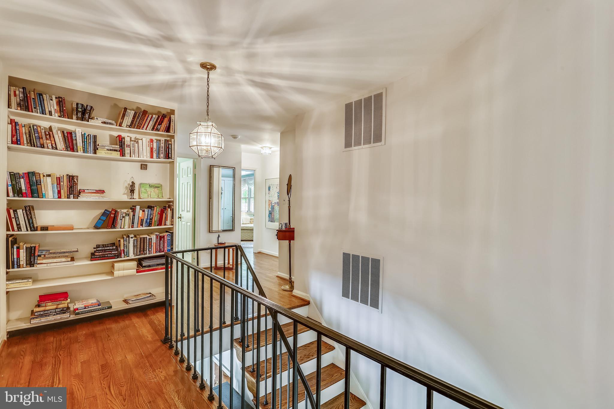 10104 Logan Drive Potomac, MD 20854 - Photo 19 of 59 Built-in everywhere