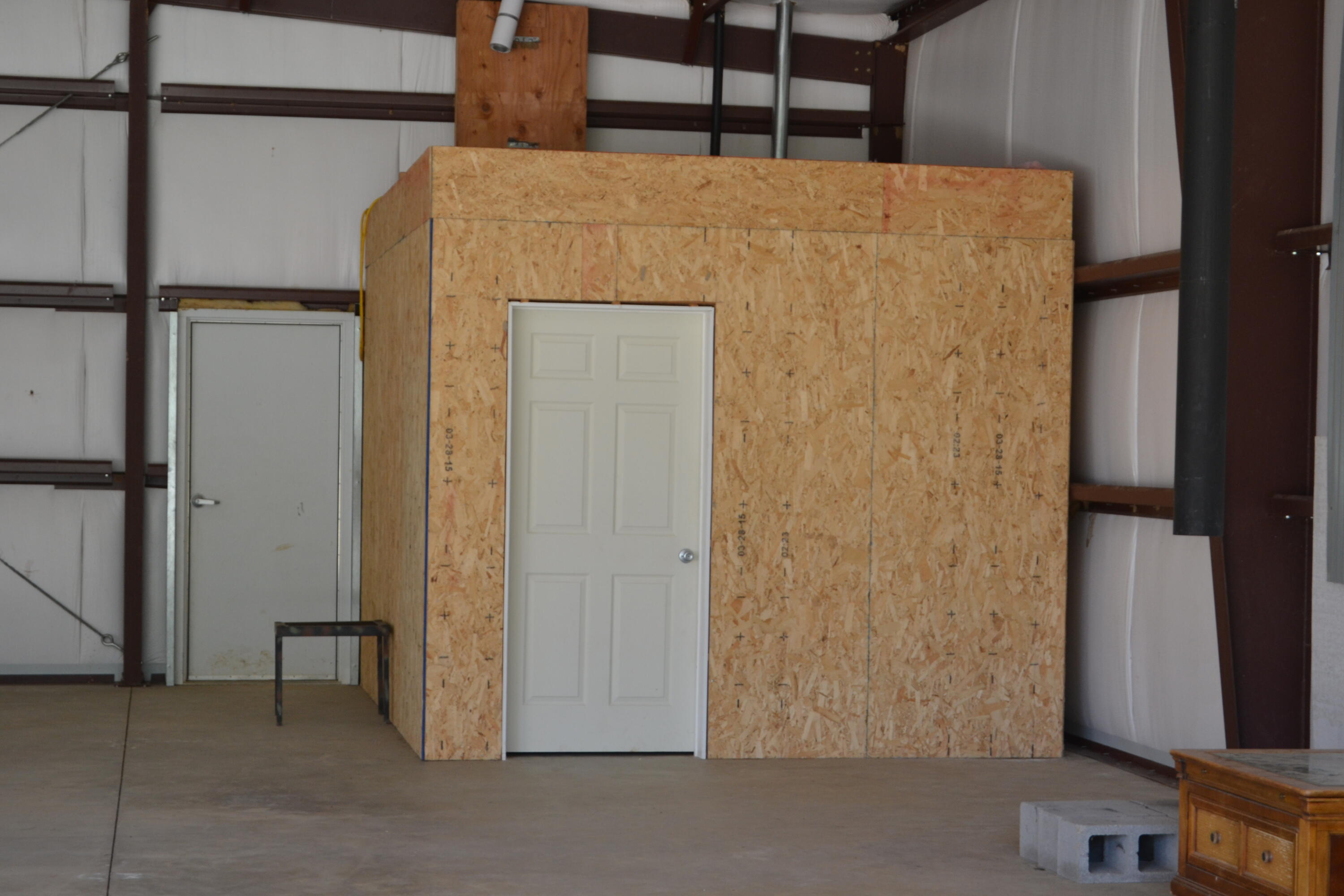 Backbone Road Bella Vista, CA 96008 - Photo 35 of 42 a view of entry way