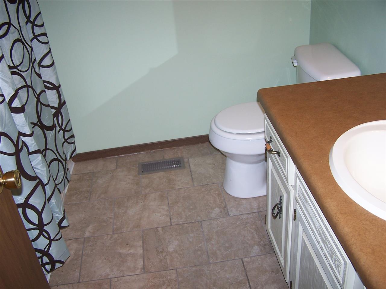 1143 West 500 North Decatur, IN 46733 - Photo 13 of 21
