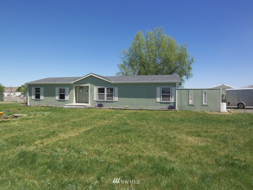 7919 Rd D.5 Northeast Moses Lake, WA 98837 - Photo 1 of 10 Gallery Image 1