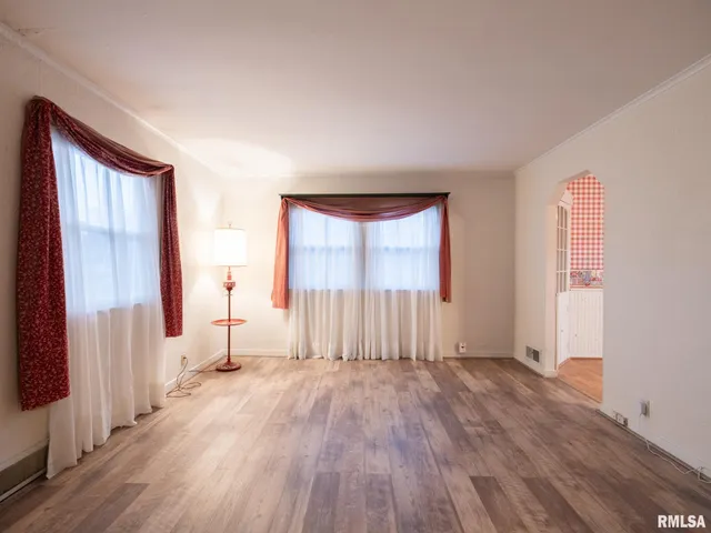 $129,900 | 1410 North Capitol Street, Pekin, IL 61554