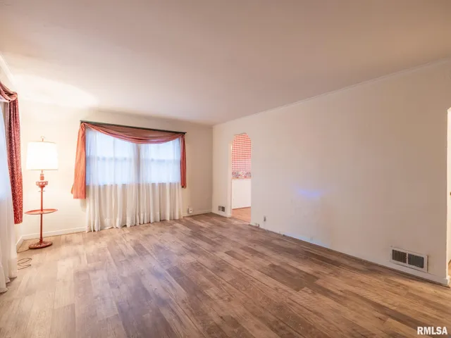 $129,900 | 1410 North Capitol Street, Pekin, IL 61554