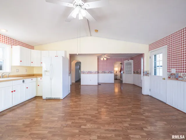 $129,900 | 1410 North Capitol Street, Pekin, IL 61554