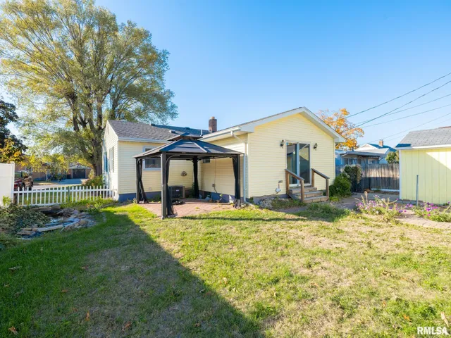 $129,900 | 1410 North Capitol Street, Pekin, IL 61554